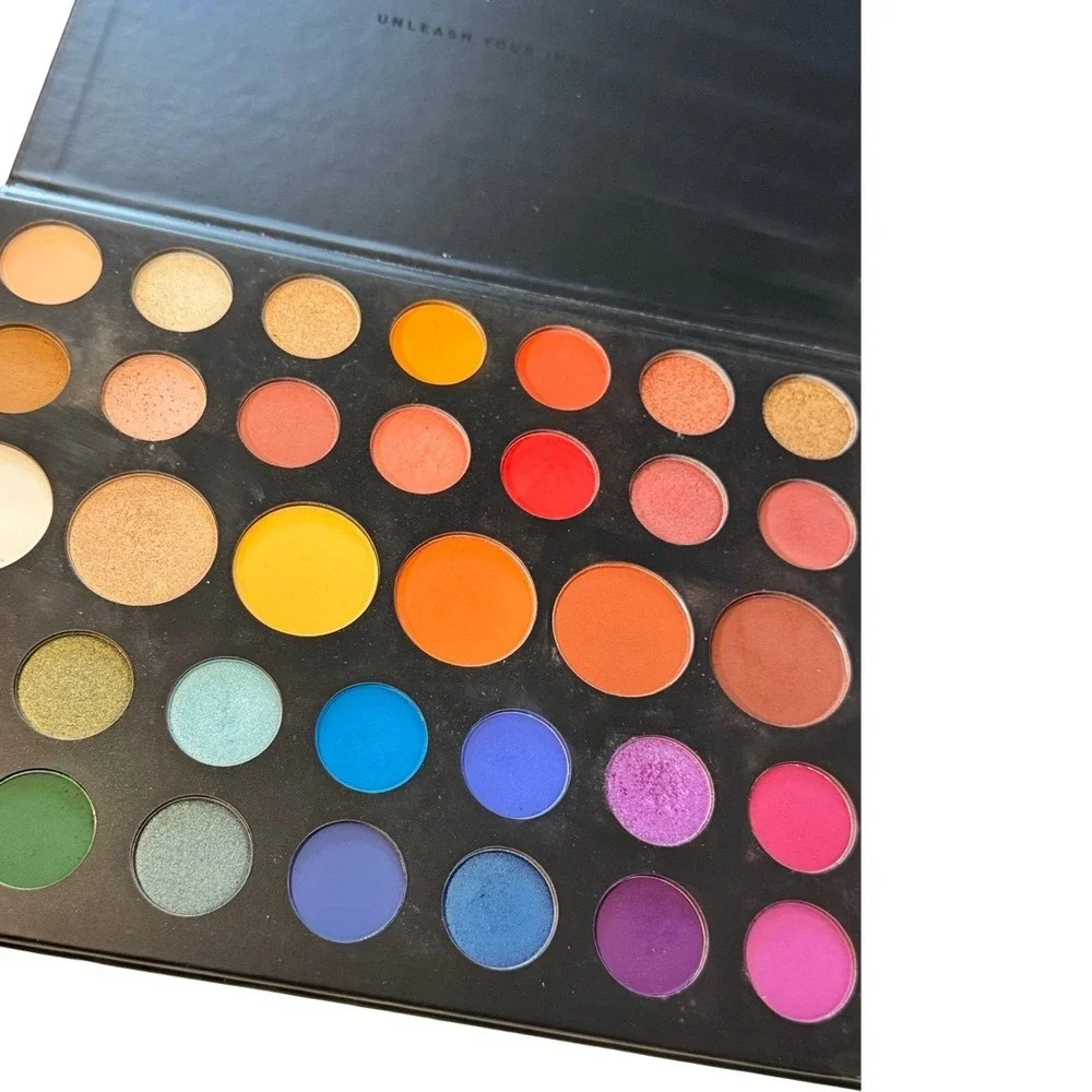 Morphe x James Charles The Artistry Palette 39 Shades Eyeshadow Multicolor Matte